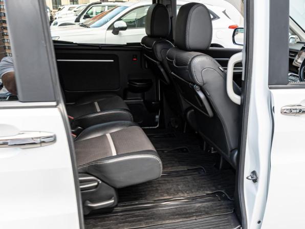 Honda Stepwgn V с пробегом 2015 года, цена 1 870 000 рублей, 116758 км, минивэн, Автокод Объявления