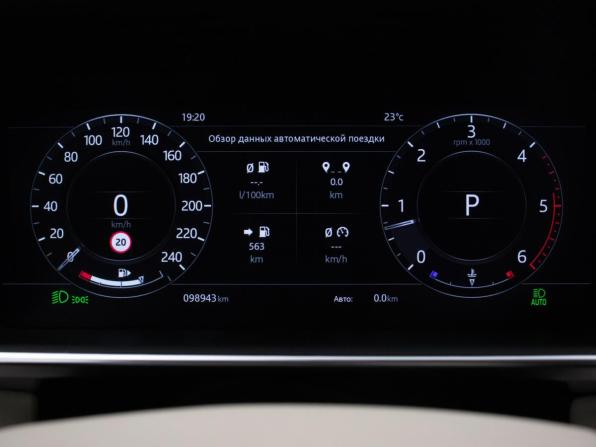 Land Rover Range Rover IV Рестайлинг с пробегом 2018 года, цена 6 500 000 рублей, 98941 км, внедорожник, Автокод Объявления