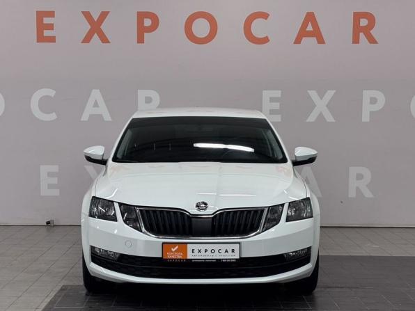 Skoda Octavia III (A7) Рестайлинг с пробегом 2019 года, цена 1 642 000 рублей, 103573 км, лифтбек, Автокод Объявления