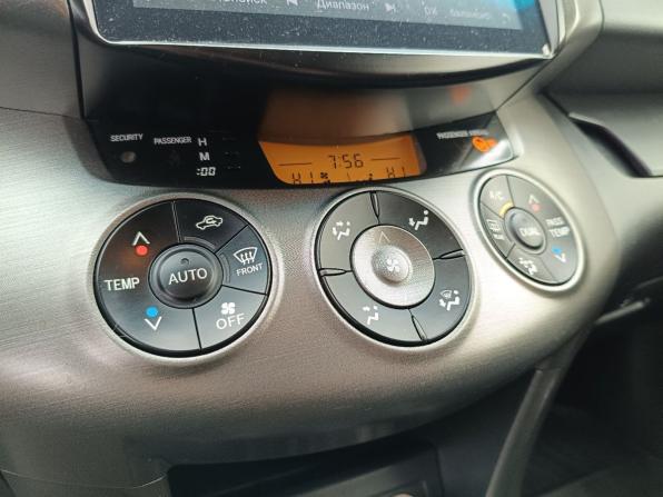 Toyota RAV4 III (XA30) Рестайлинг с пробегом 2012 года, цена 1 215 000 рублей, 289600 км, внедорожник, Автокод Объявления