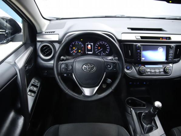 Toyota RAV4 IV (XA40) Рестайлинг с пробегом 2019 года, цена 2 630 000 рублей, 157205 км, внедорожник, Автокод Объявления