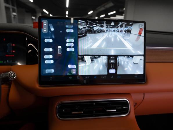 GAC Trumpchi S9 с пробегом 2025 года, цена 5 500 000 рублей, 25 км, внедорожник, Автокод Объявления