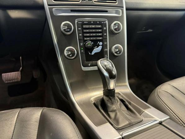 Volvo XC60 I Рестайлинг с пробегом 2014 года, цена 1 720 000 рублей, 231500 км, внедорожник, Автокод Объявления