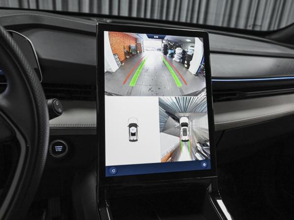 Geely Atlas II с пробегом 2023 года, цена 2 344 000 рублей, 35896 км, внедорожник, Автокод Объявления