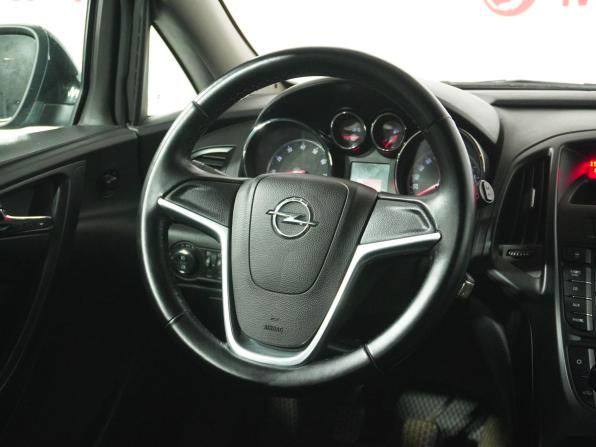 Opel Astra J с пробегом 2011 года, цена 629 000 рублей, 193649 км, хэтчбек, Автокод Объявления