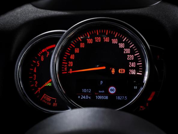 Mini Countryman II с пробегом 2018 года, цена 2 290 000 рублей, 109308 км, внедорожник, Автокод Объявления