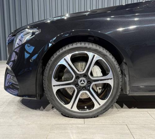 Mercedes-Benz E-Класс V (W213 S213 C238) с пробегом 2018 года, цена 3 790 000 рублей, 71745 км, седан, Автокод Объявления
