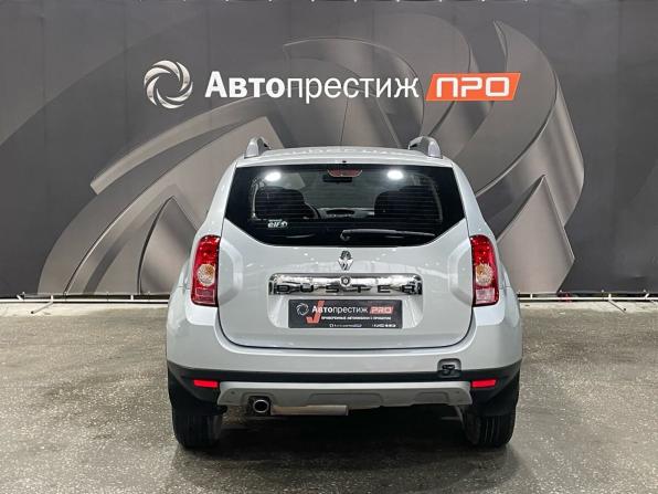 Renault Duster I с пробегом 2014 года, цена 1 095 000 рублей, 143277 км, внедорожник, Автокод Объявления
