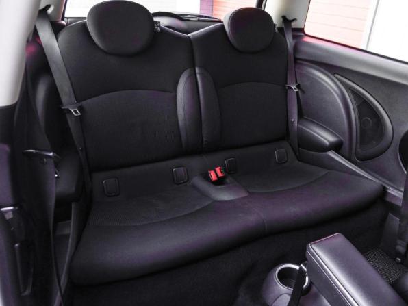 Mini Hatch II (R56) Рестайлинг с пробегом 2010 года, цена 1 160 000 рублей, 165673 км, хэтчбек, Автокод Объявления
