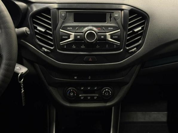 Lada (ВАЗ) Vesta I с пробегом 2019 года, цена 780 000 рублей, 60000 км, седан, Автокод Объявления
