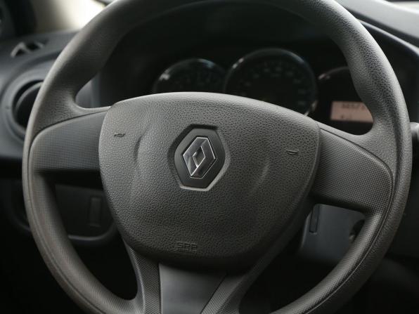 Renault Sandero II с пробегом 2016 года, цена 794 000 рублей, 66500 км, хэтчбек, Автокод Объявления