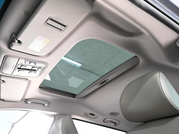 Kia Carnival III с пробегом 2019 года, цена 3 255 000 рублей, 93920 км, минивэн, Автокод Объявления