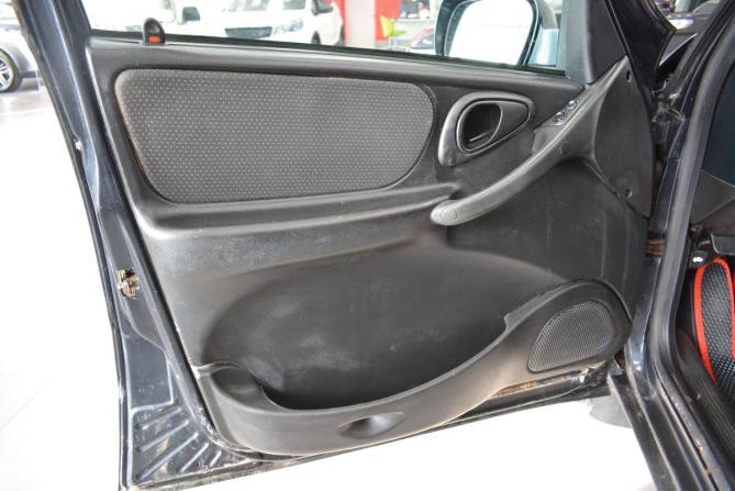 Chevrolet Niva I Рестайлинг с пробегом 2009 года, цена 399 000 рублей, 77000 км, внедорожник, Автокод Объявления
