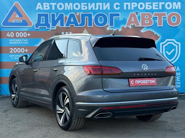 Volkswagen Touareg III с пробегом 2019 года, цена 3 420 000 рублей, 256000 км, внедорожник, Автокод Объявления