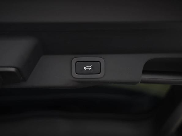 Land Rover Range Rover Sport II с пробегом 2017 года, цена 3 399 000 рублей, 188322 км, внедорожник, Автокод Объявления