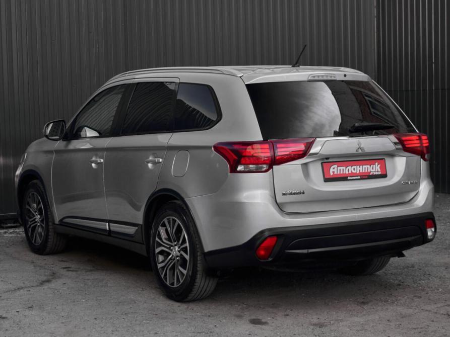 Mitsubishi Outlander III Рестайлинг 2 Екатеринбург  - изображение 4