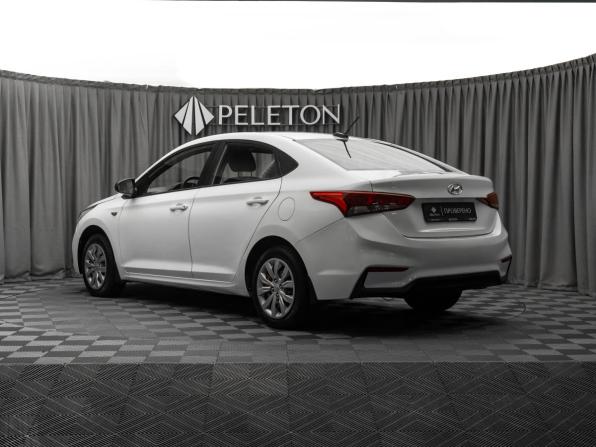 Hyundai Solaris II с пробегом 2019 года, цена 975 000 рублей, 133029 км, седан, Автокод Объявления