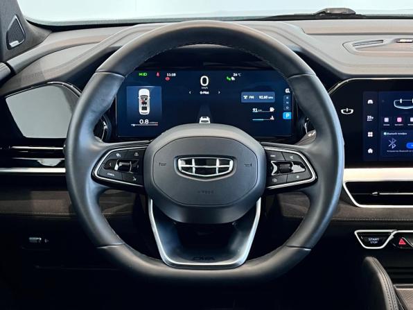 Geely Monjaro I с пробегом 2024 года, цена 3 529 000 рублей, 45276 км, внедорожник, Автокод Объявления