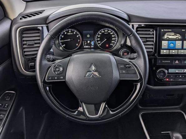 Mitsubishi Outlander III Рестайлинг 3 с пробегом 2022 года, цена 2 550 000 рублей, 25553 км, внедорожник, Автокод Объявления