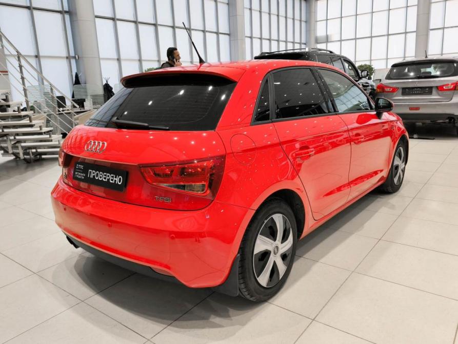 Audi A1 I (8X) Казань  - изображение 6