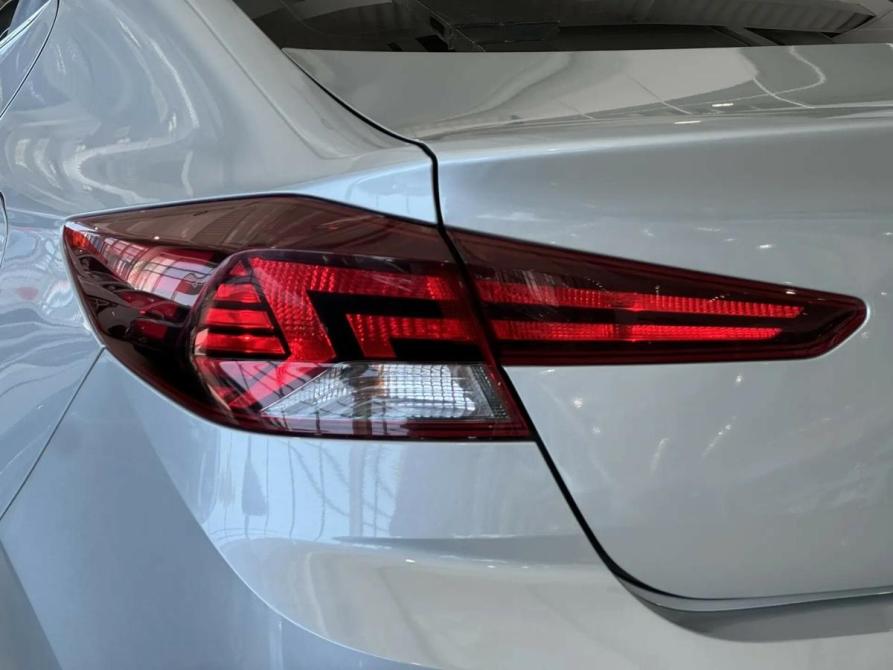 Hyundai Elantra VI (AD) Рестайлинг Оренбург  - изображение 13