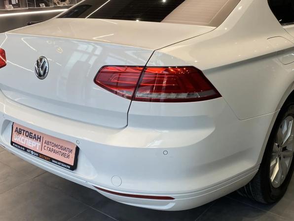 Volkswagen Passat B8 с пробегом 2016 года, цена 1 679 000 рублей, 149300 км, седан, Автокод Объявления