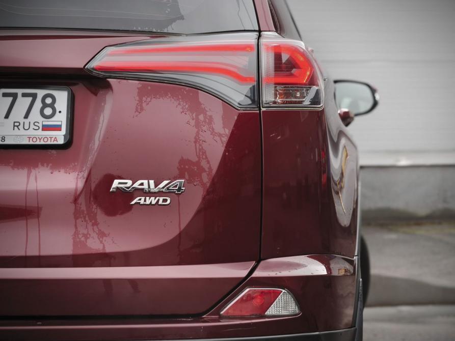 Toyota RAV4 IV (XA40) Рестайлинг Санкт-Петербург  - изображение 4