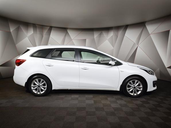 Kia Ceed II Рестайлинг с пробегом 2017 года, цена 1 115 000 рублей, 249284 км, универсал, Автокод Объявления