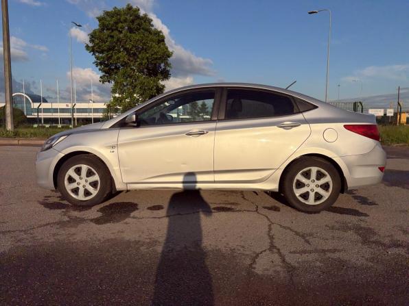 Hyundai Solaris I с пробегом 2014 года, цена 700 000 рублей, 146000 км, седан, Автокод Объявления