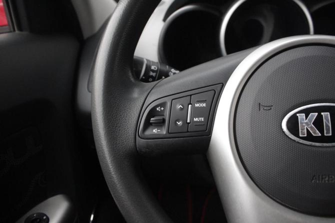 Kia Soul I Рестайлинг с пробегом 2013 года, цена 1 010 000 рублей, 197058 км, хэтчбек, Автокод Объявления