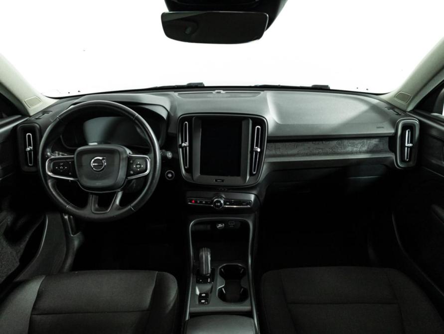 Volvo XC40 I Санкт-Петербург  - изображение 13