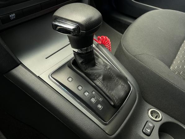 Skoda Octavia II (A5) Рестайлинг с пробегом 2012 года, цена 797 000 рублей, 182687 км, лифтбек, Автокод Объявления