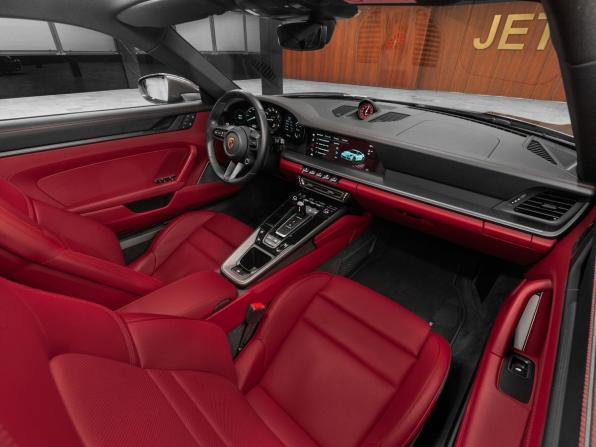 Porsche 911 VIII (992) с пробегом 2023 года, цена 20 990 000 рублей, 15763 км, купе, Автокод Объявления