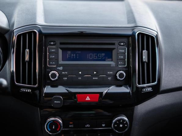 Chery Bonus 3 (E3/A19) с пробегом 2015 года, цена 549 000 рублей, 162143 км, седан, Автокод Объявления