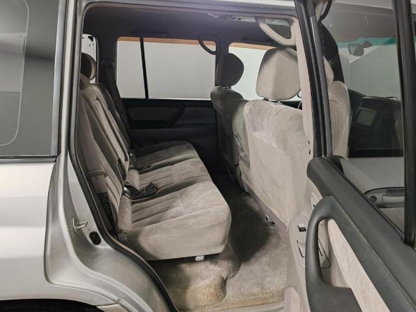 Toyota Land Cruiser 100 Series Рестайлинг 2 с пробегом 2007 года, цена 2 529 000 рублей, 240420 км, внедорожник, Автокод Объявления