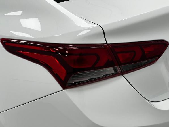 Hyundai Solaris II с пробегом 2017 года, цена 1 359 000 рублей, 144333 км, седан, Автокод Объявления