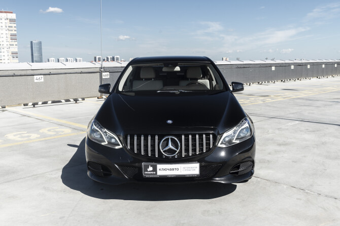 Mercedes-Benz E-Класс IV (W212 S212 C207) Рестайлинг с пробегом 2013 года, цена 2 249 000 рублей, 214000 км, седан, Автокод Объявления