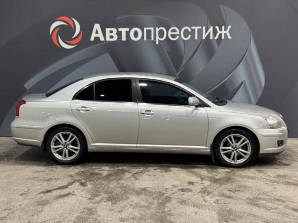 Toyota Avensis II Рестайлинг с пробегом 2006 года, цена 720 000 рублей, 219744 км, седан, Автокод Объявления