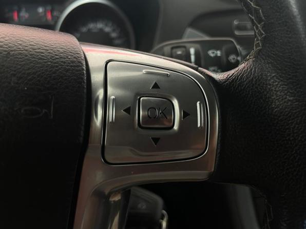 Ford Mondeo IV Рестайлинг с пробегом 2014 года, цена 895 000 рублей, 200232 км, седан, Автокод Объявления