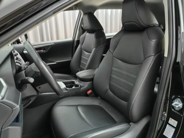 Toyota RAV4 V (XA50) с пробегом 2022 года, цена 3 450 000 рублей, 40372 км, внедорожник, Автокод Объявления
