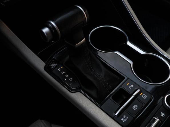 Kia K5 III с пробегом 2021 года, цена 2 270 000 рублей, 115062 км, седан, Автокод Объявления