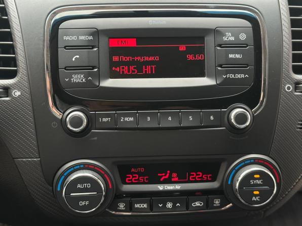 Kia Cerato III Рестайлинг (Classic) с пробегом 2017 года, цена 1 500 000 рублей, 98442 км, седан, Автокод Объявления