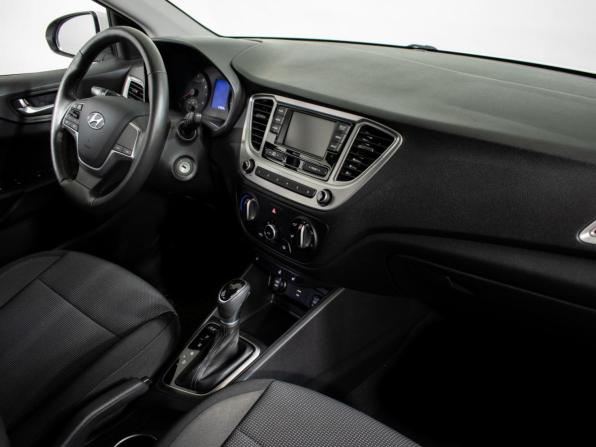 Hyundai Solaris II Рестайлинг с пробегом 2021 года, цена 1 450 000 рублей, 87000 км, седан, Автокод Объявления