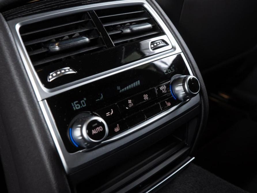 BMW 7 серии VI (G11/G12) Рестайлинг Волгоград  - изображение 20