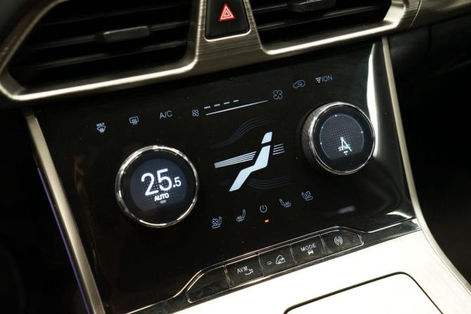 Exeed TXL I Рестайлинг с пробегом 2022 года, цена 2 299 000 рублей, 44700 км, внедорожник, Автокод Объявления
