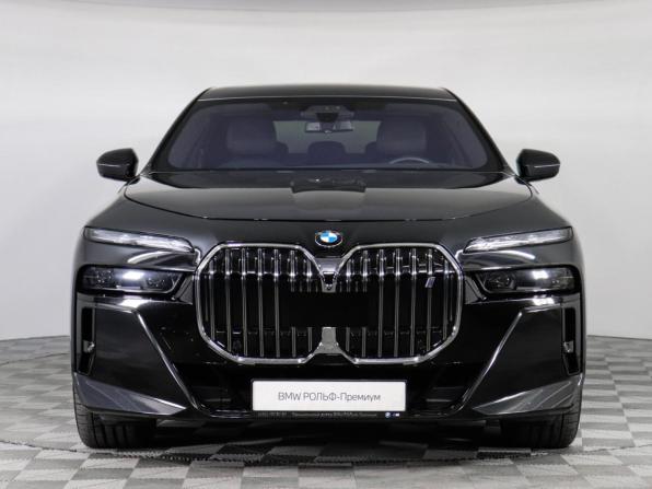 BMW 7 серии VII (G70) с пробегом 2022 года, цена 12 108 000 рублей, 13026 км, седан, Автокод Объявления