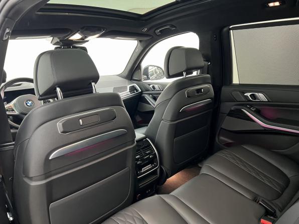 BMW X7 I (G07) Рестайлинг с пробегом 2022 года, цена 12 000 000 рублей, 38800 км, внедорожник, Автокод Объявления