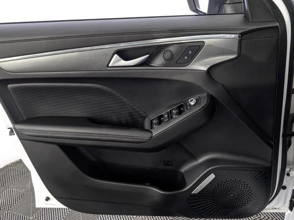 Haval Jolion I с пробегом 2023 года, цена 1 715 000 рублей, 76202 км, внедорожник, Автокод Объявления