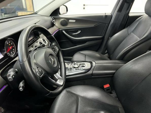 Mercedes-Benz E-Класс V (W213 S213 C238) с пробегом 2017 года, цена 2 050 000 рублей, 144901 км, седан, Автокод Объявления