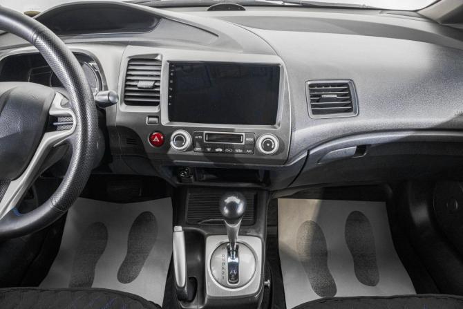 Honda Civic VIII Рестайлинг с пробегом 2010 года, цена 769 000 рублей, 303000 км, седан, Автокод Объявления